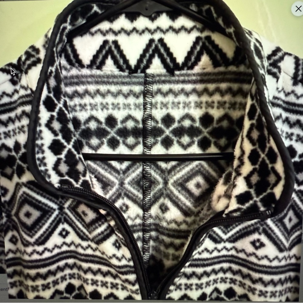 Talbots Women's Black White fair isle geometric fleece zip jacket - Picture 5 of 10